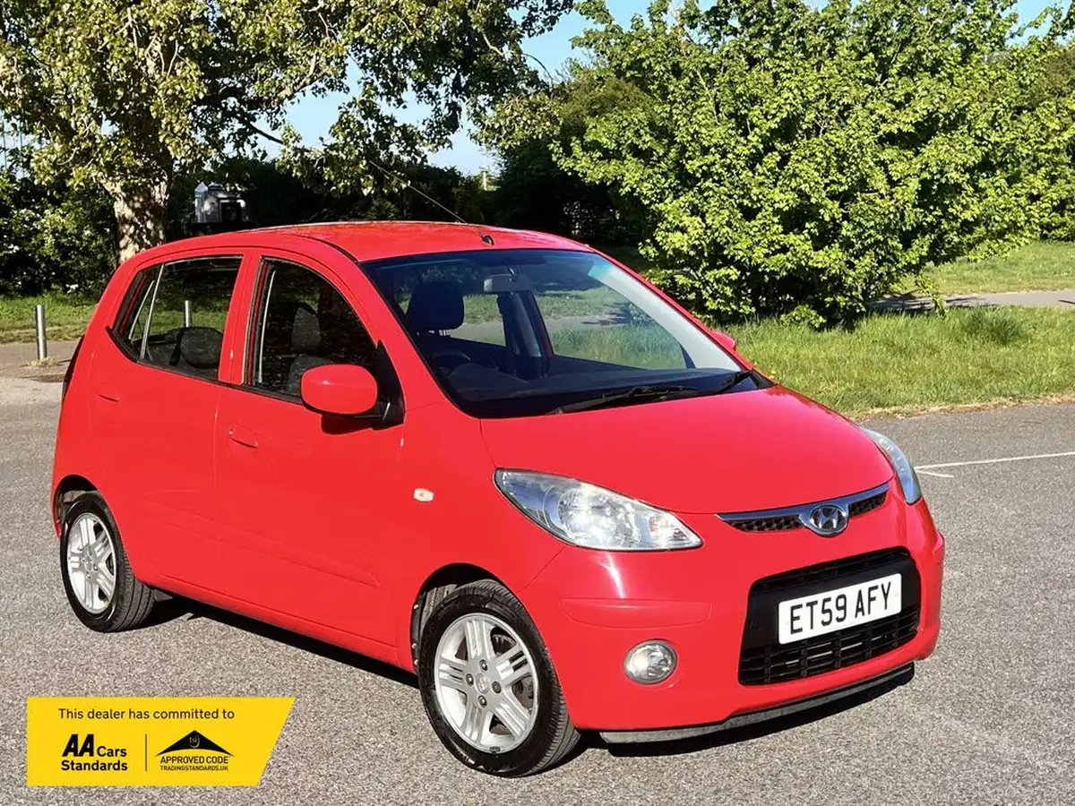 2010-hyundai-i10-11-edition-big-0