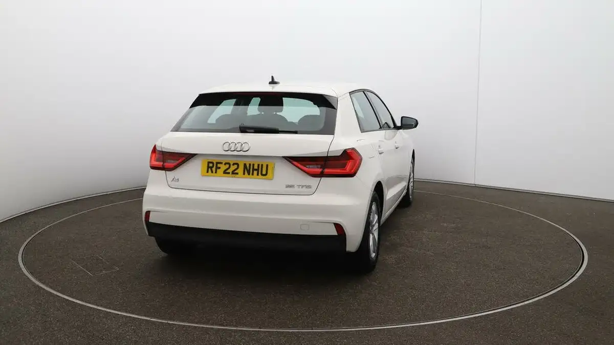 2022-audi-a1-10-25-tfsi-technik-big-55