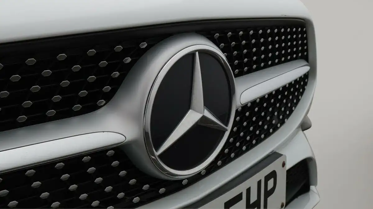 2020-mercedes-benz-cla-13-cla-200-amg-line-coupe-4d-7g-dct-big-22