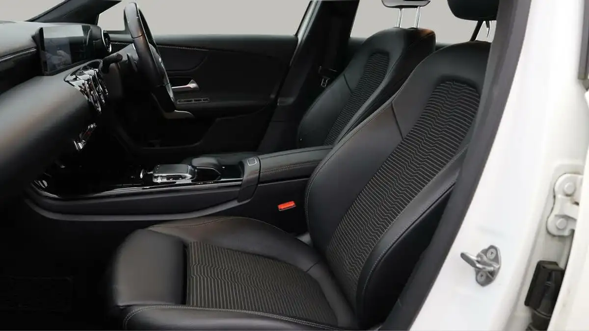 2018-mercedes-benz-a-class-15d-a180d-sport-116ps-executivess-hatchback-5d-7g-dct-big-13