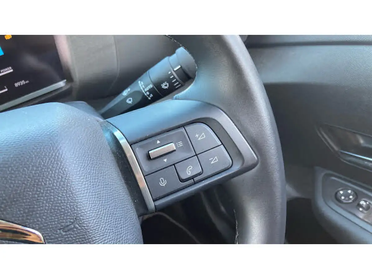 2024-citroen-c4-e-e-series-156ps-54kwh-big-22