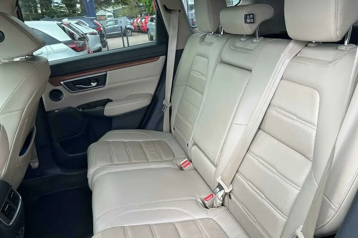 2019-honda-cr-v-15-vtec-turbo-sr-193ps-cvt-big-11