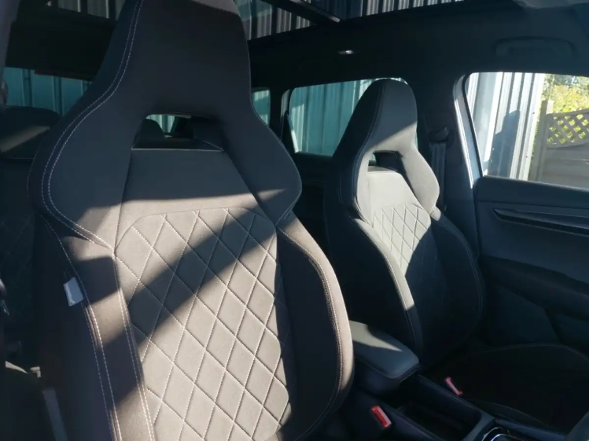 2023-skoda-karoq-20-tsi-sportline-big-12