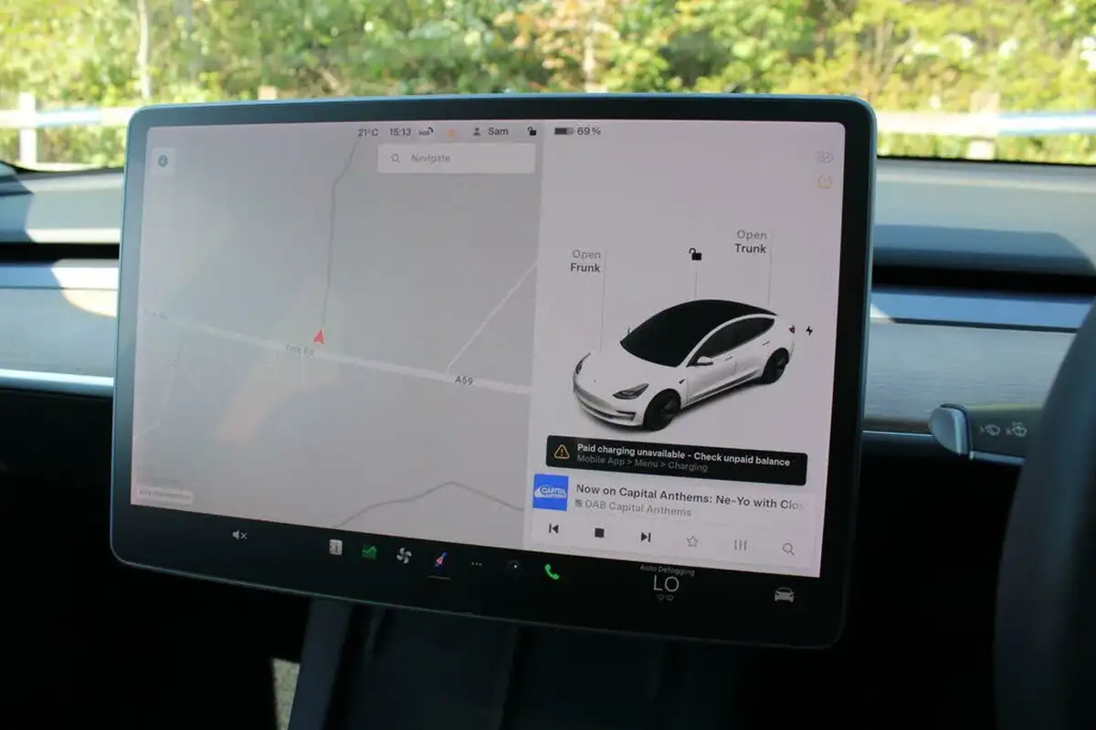 2021-tesla-model-3-e-standard-plus-big-7