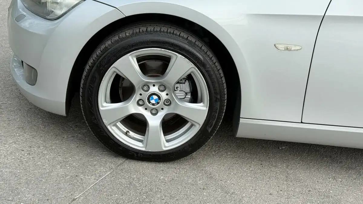 2007-bmw-3-series-20-320i-se-coupe-2d-auto-big-27