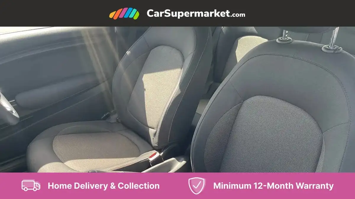2019-mini-cooper-15-cooper-classic-hatchback-3d-big-38