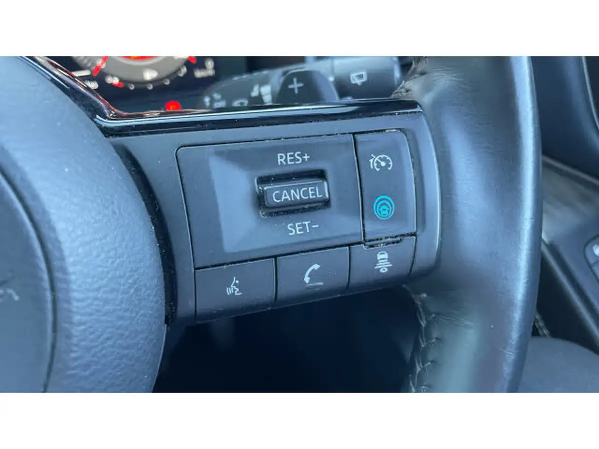 2022-nissan-qashqai-13-dig-t-tekna-158ps-xtronic-big-21