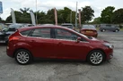2017-ford-focus-15t-titanium-hatchback-auto-small-5