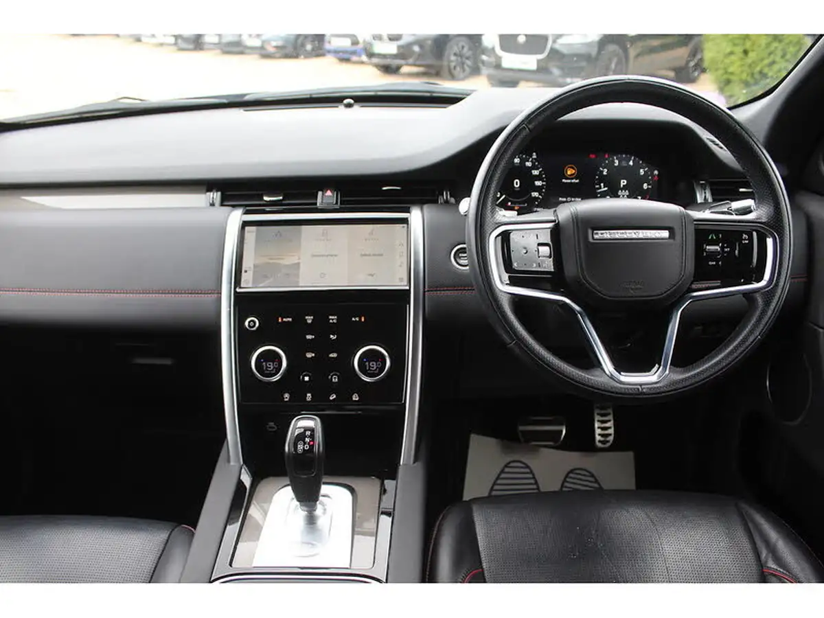 2021-land-rover-discovery-sport-20-p290-black-big-19