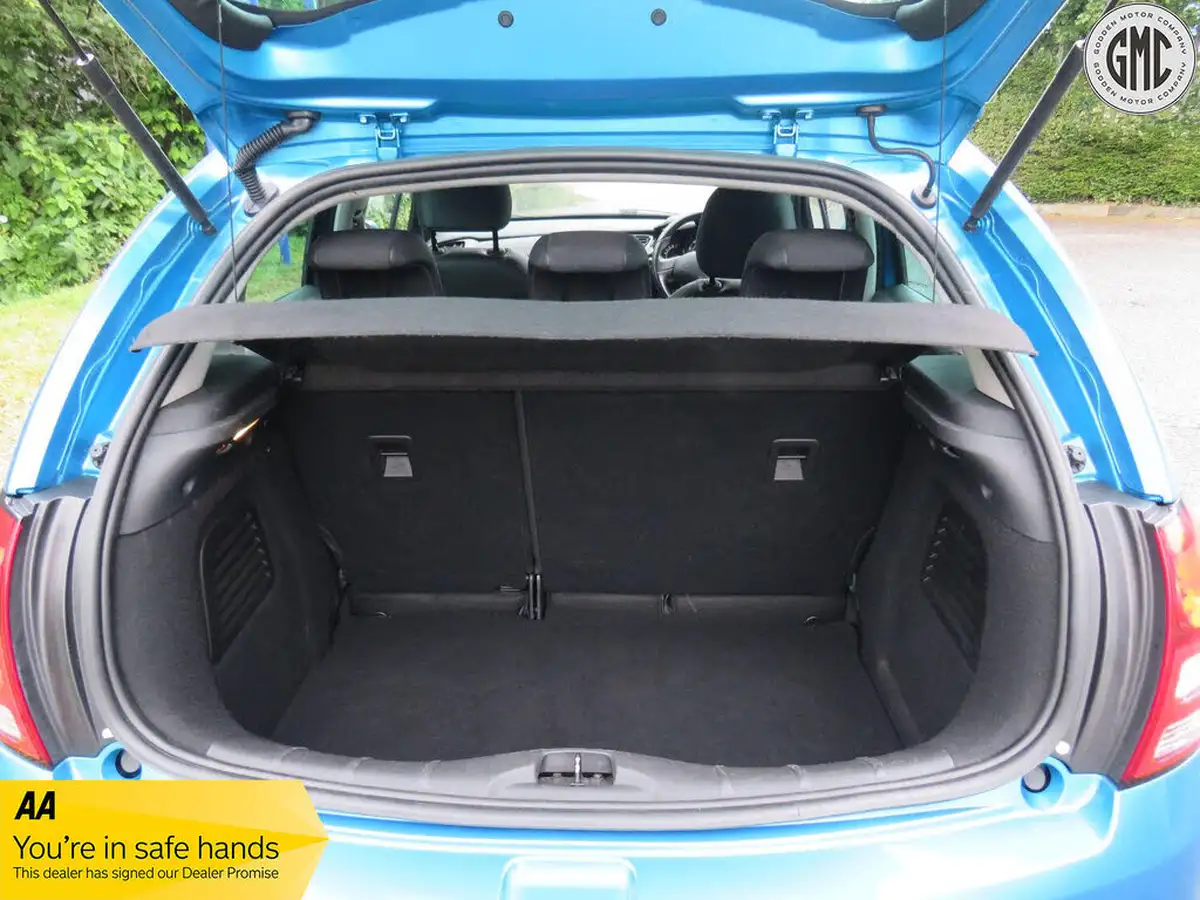 2011-citroen-c3-14-connexion-big-13