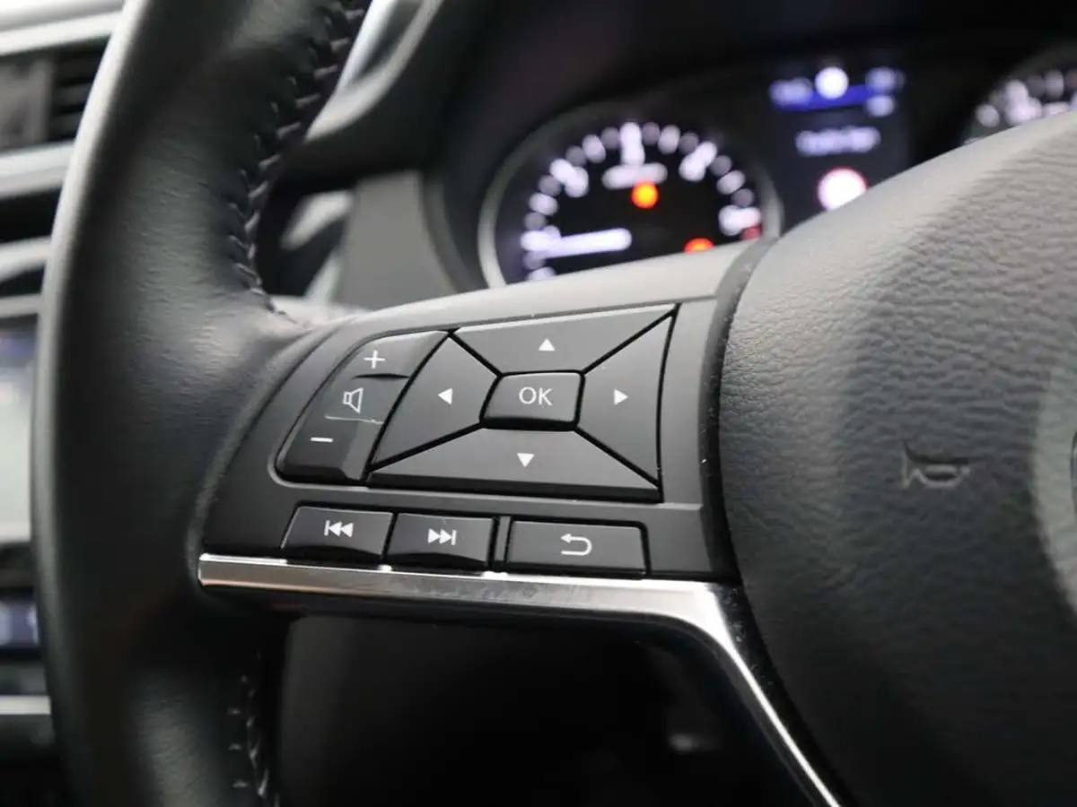 2019-nissan-qashqai-15dci-acenta-premium-heat-pack-big-30