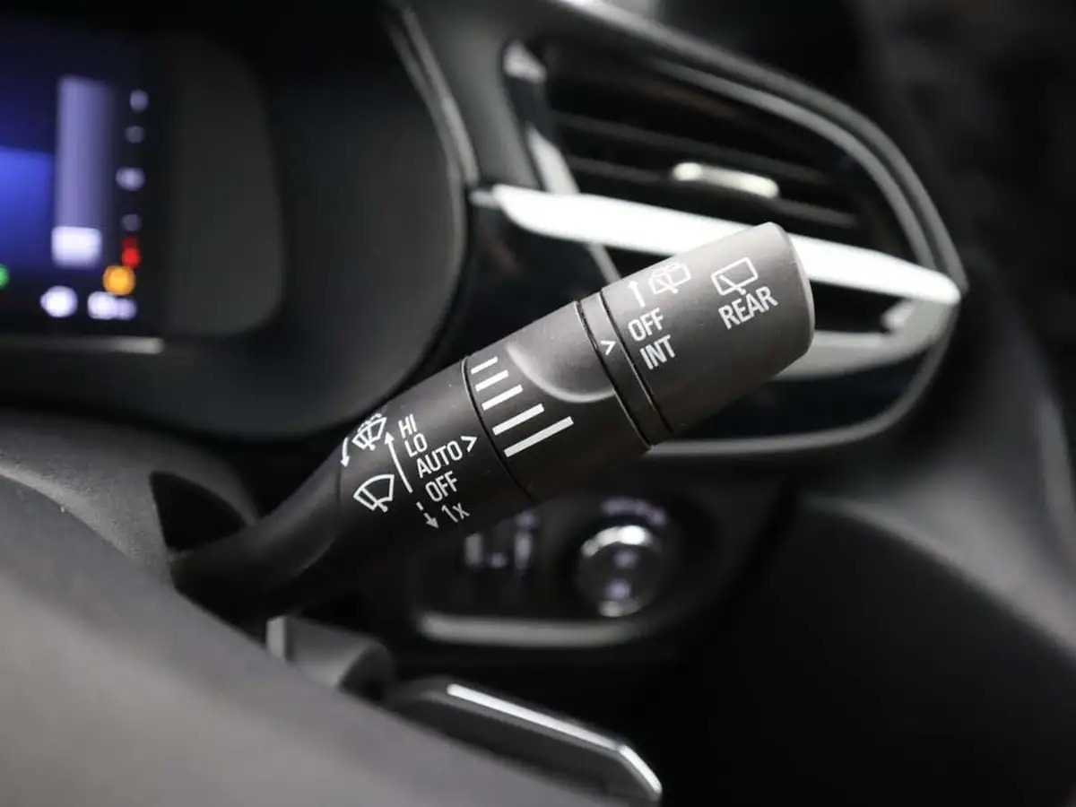2023-vauxhall-corsa-12i-gs-big-34