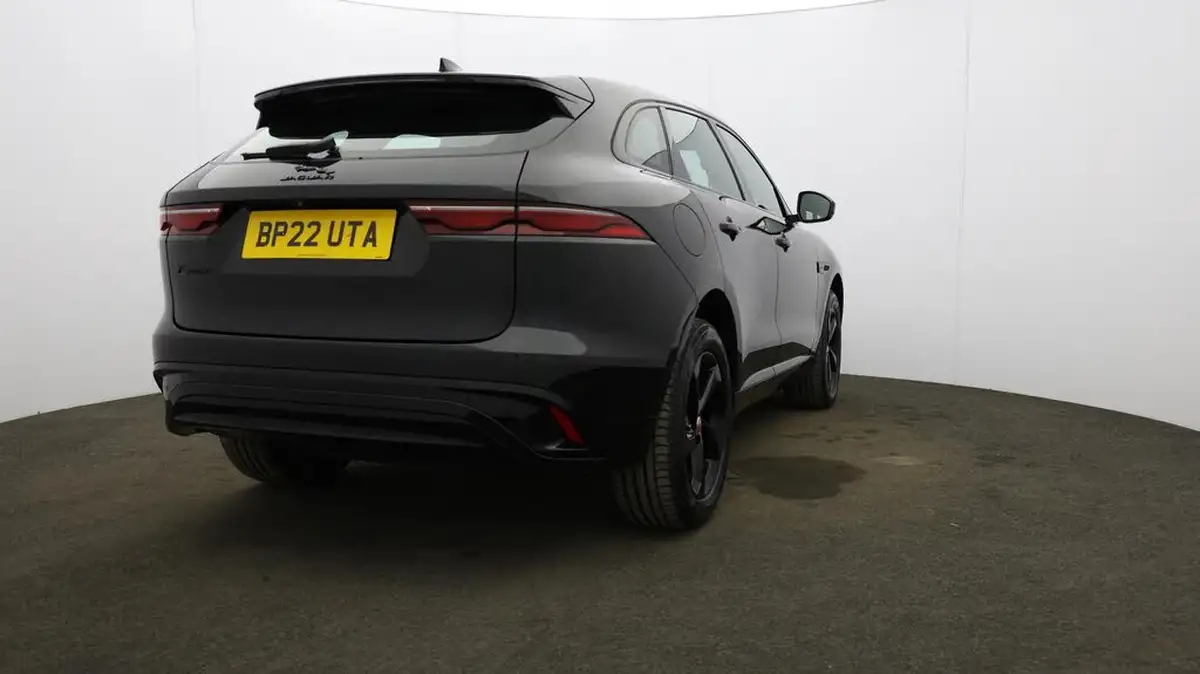 2022-jaguar-f-pace-20-d200-r-dynamic-s-big-62