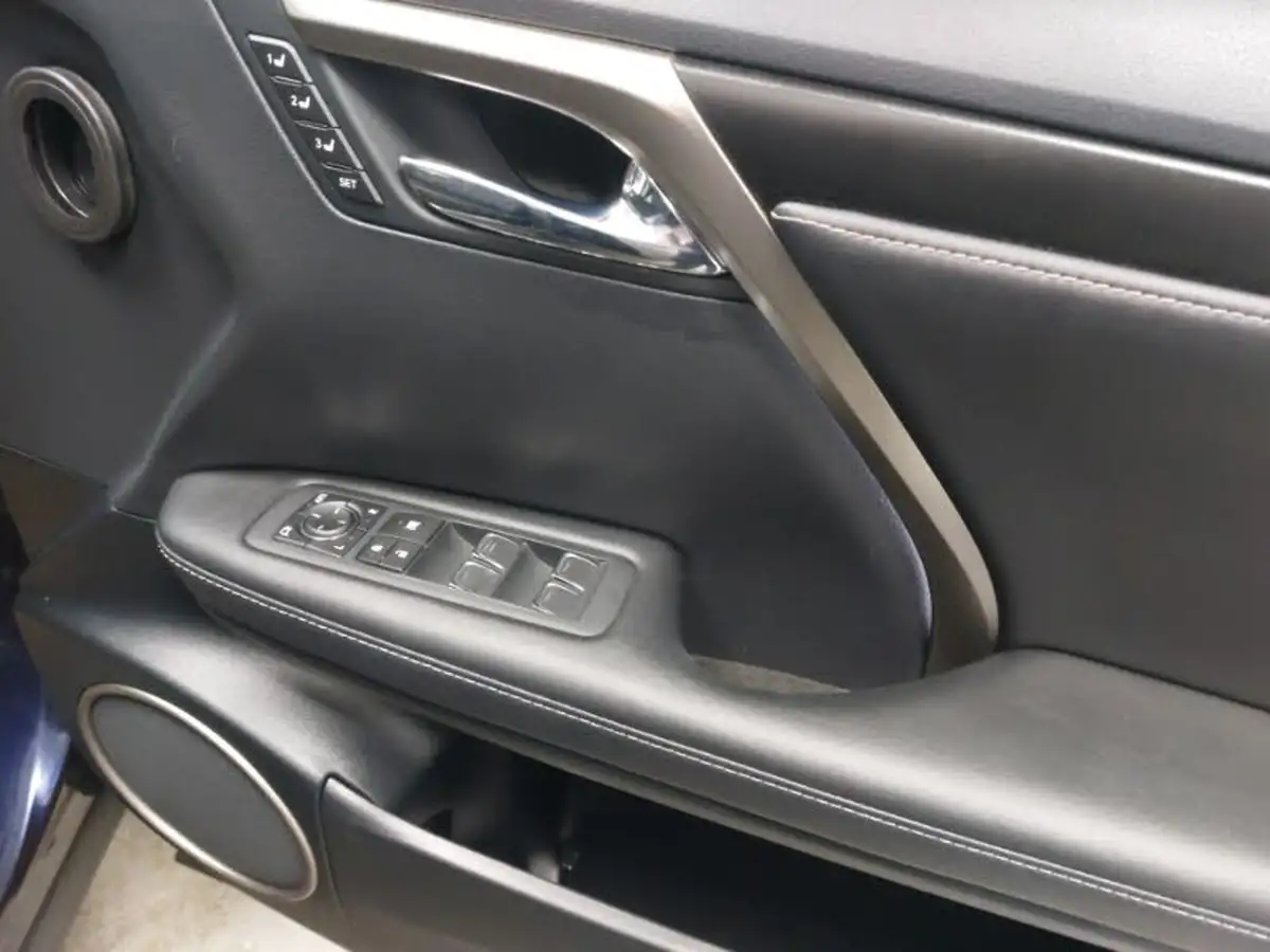 2022-lexus-rx-450h-l-35-rx-l-big-11