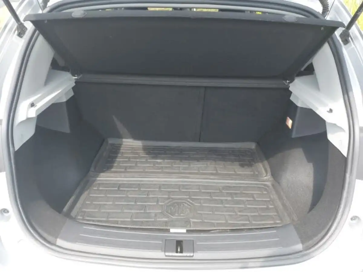 2021-mg-zs-suv-15-vti-tech-exclusive-big-7