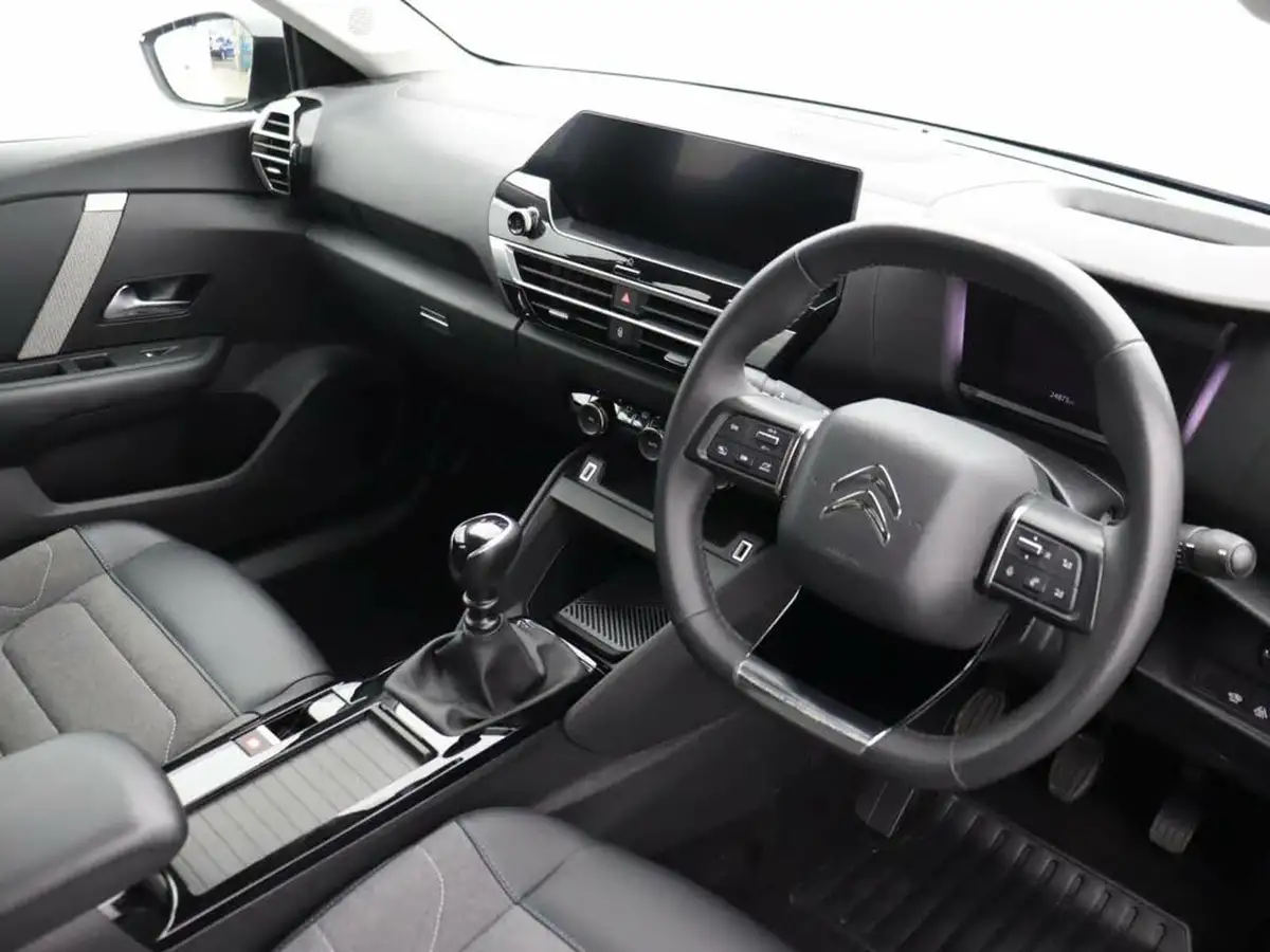 2022-citroen-c4-15bluehdi-sense-plus-110ps-big-5