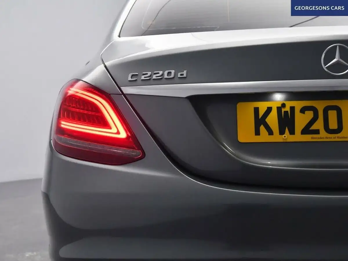 2020-mercedes-benz-c-class-20d-c220d-sport-ss-saloon-4d-big-12