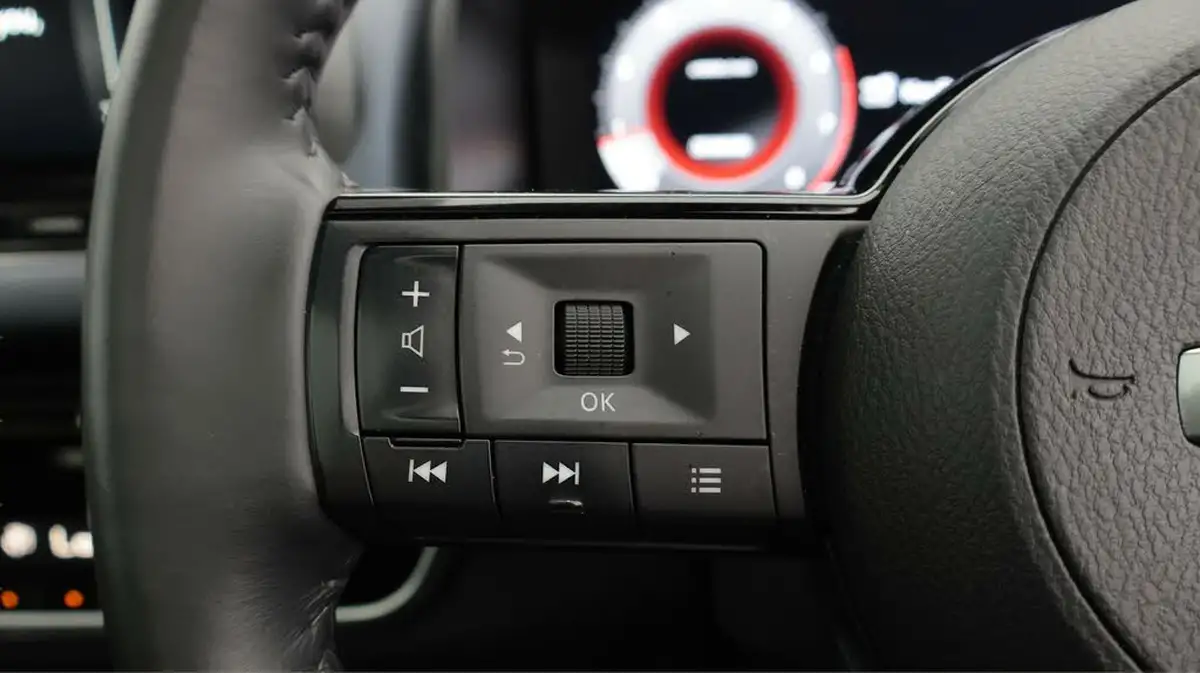 2022-nissan-qashqai-13-dig-t-tekna-140ps-mild-hybrid-big-23