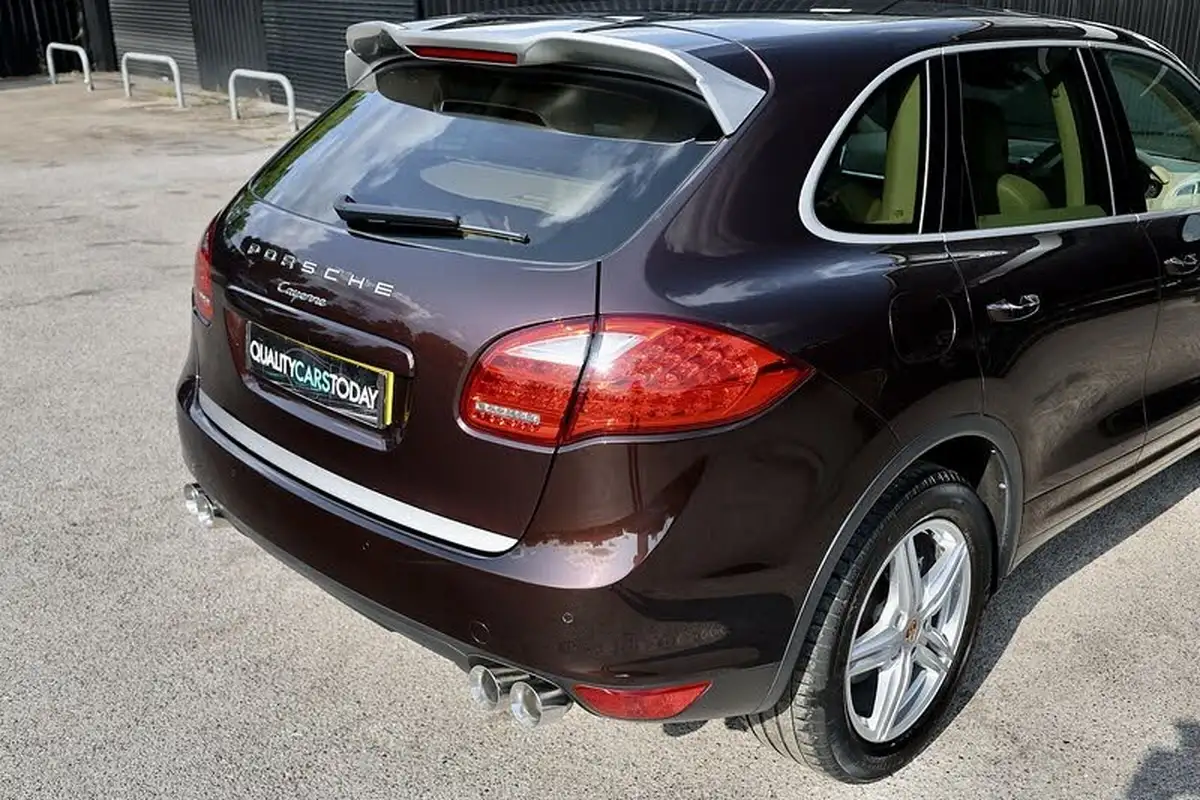 2014-porsche-cayenne-30td-platinum-edition-big-50