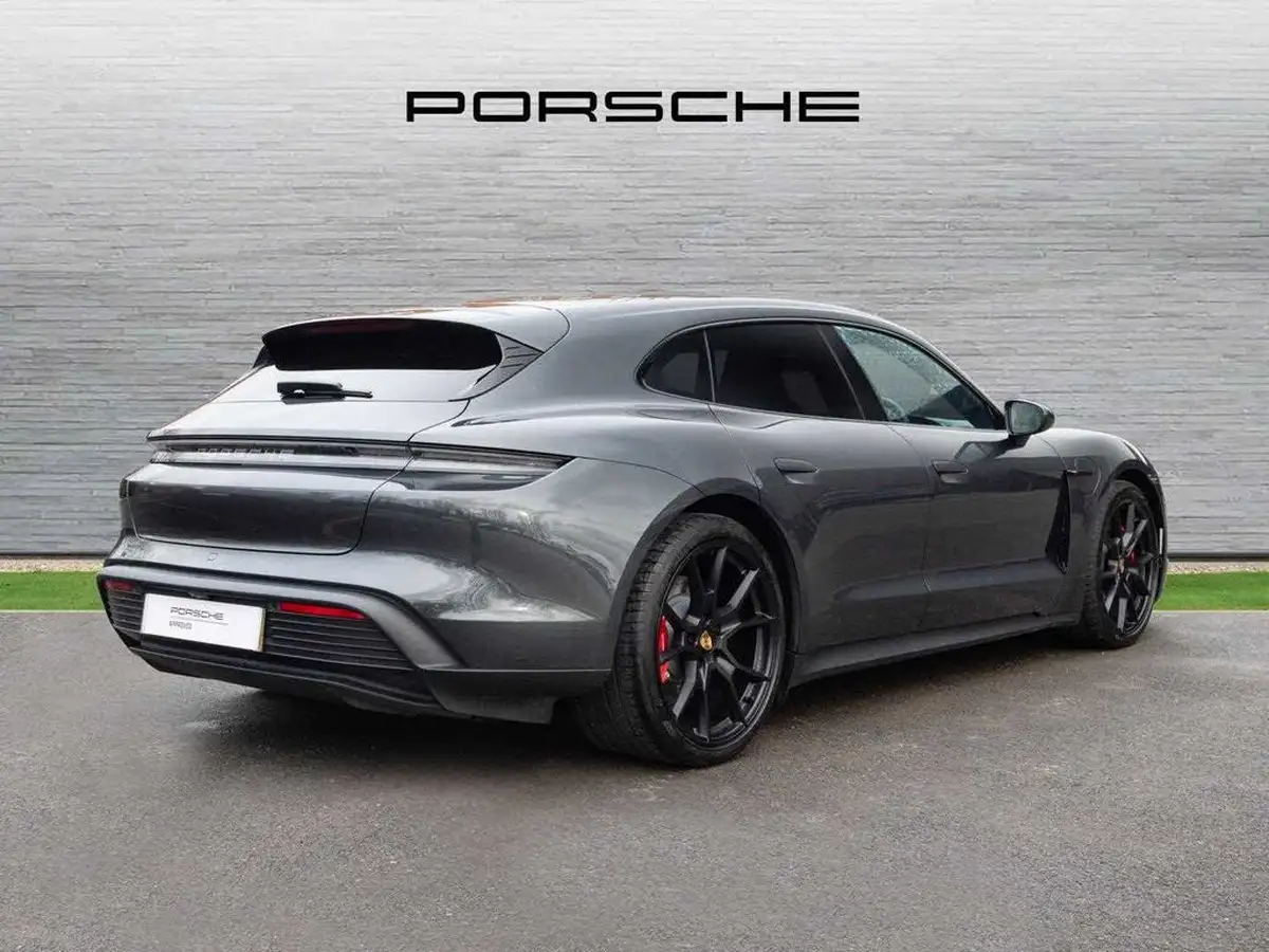 2024-porsche-taycan-e-4s-sport-turismo-544ps-big-2
