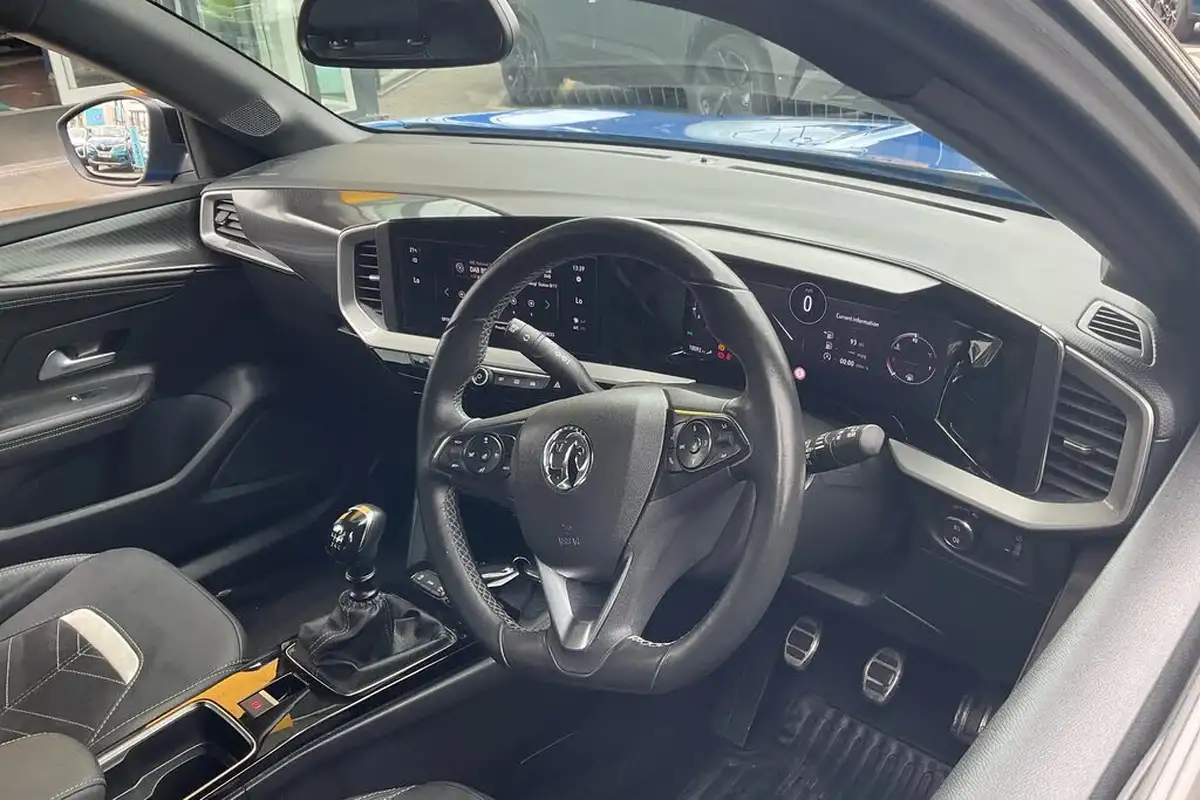 2023-vauxhall-mokka-12-ultimate-136ps-big-30