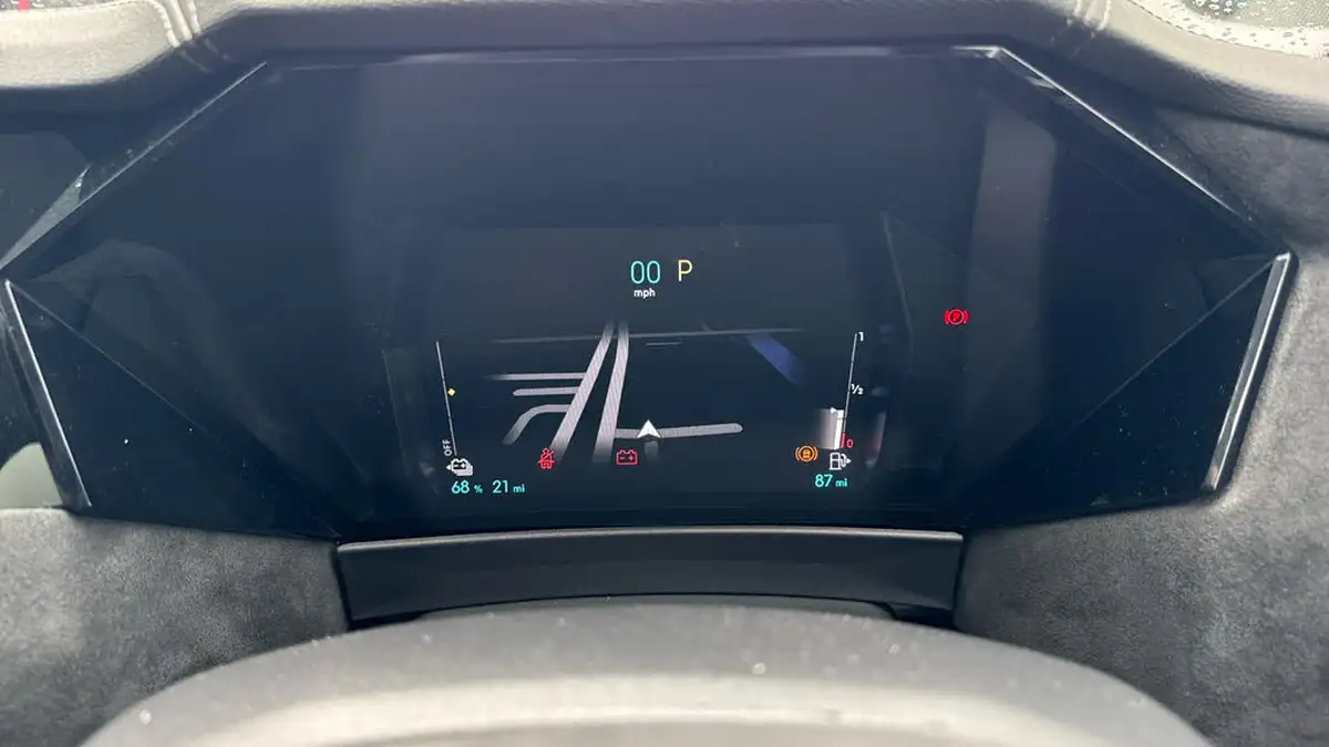 2024-ds-ds-4-e-tense-performance-line-nav-big-12