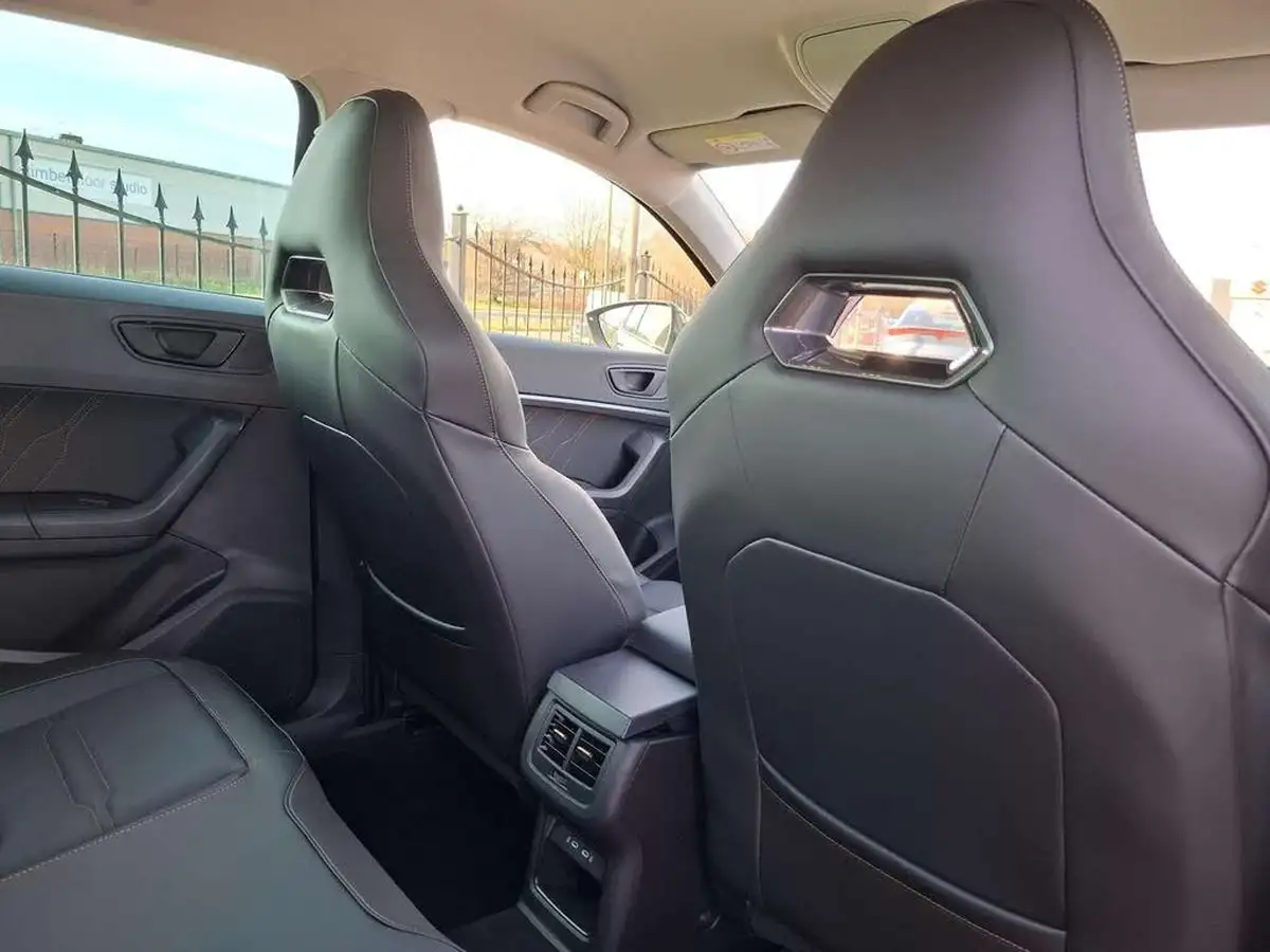 2024-cupra-ateca-15-ecotsi-v2-big-10