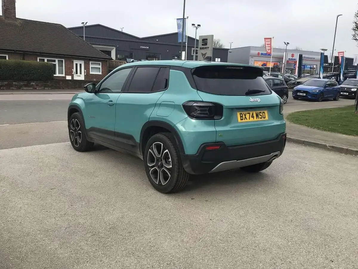 2024-jeep-avenger-12-gse-summit-e-hybrid-48v-auto-big-4