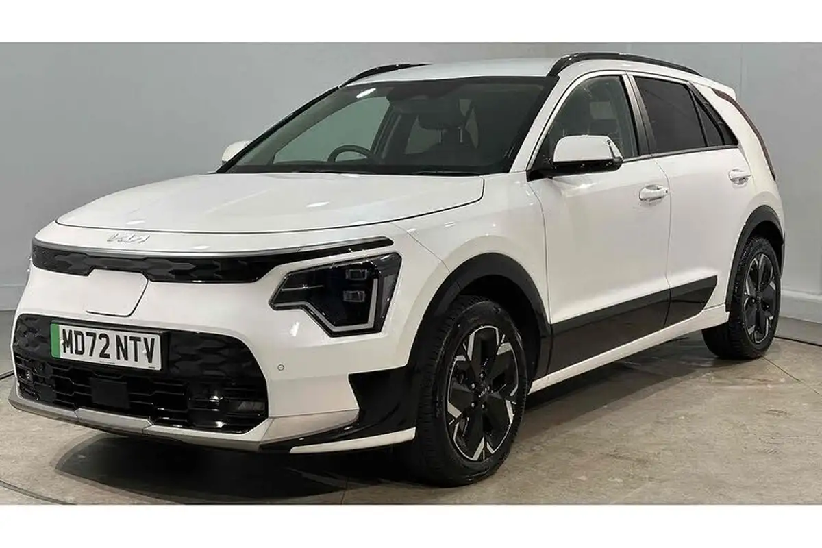 2022-kia-e-niro-ev-3-big-7