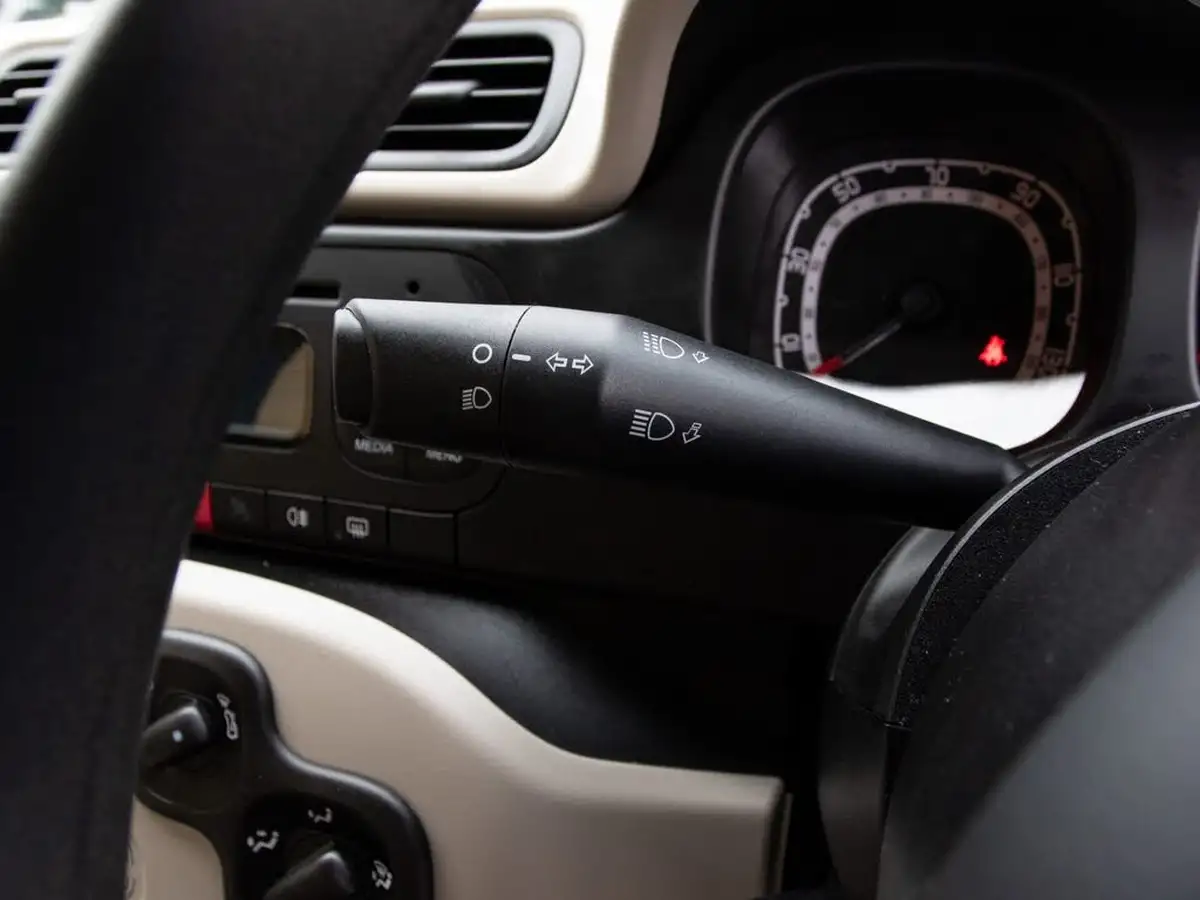 2016-fiat-panda-12-easy-big-15