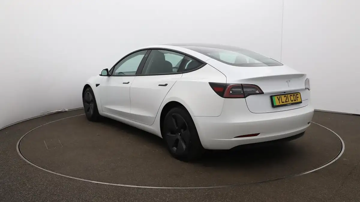 2021-tesla-model-3-e-long-range-4x4-big-62