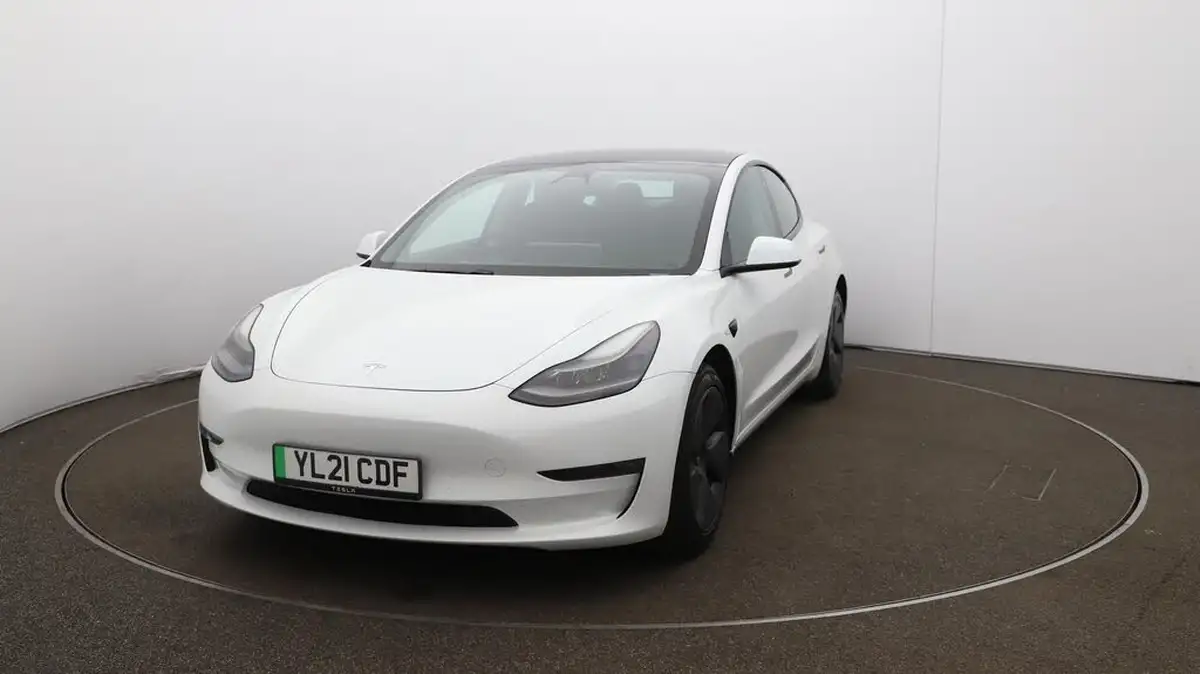 2021-tesla-model-3-e-long-range-4x4-big-38