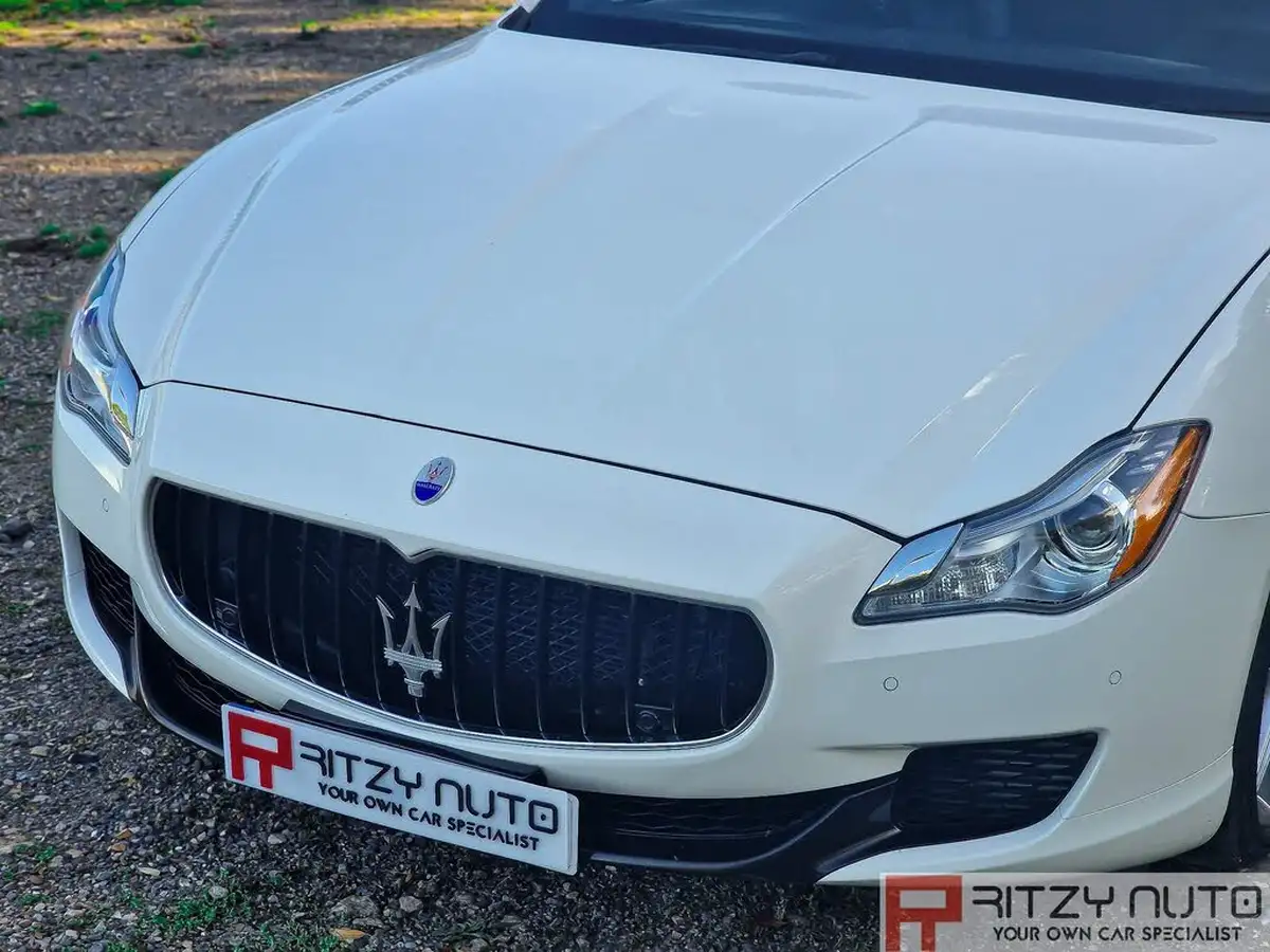 2016-maserati-quattroporte-30td-big-21
