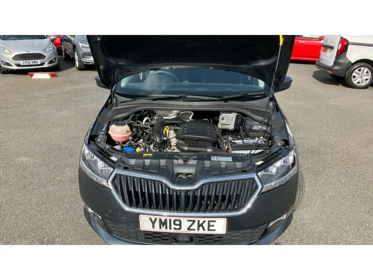 2019-skoda-fabia-10-tsi-se-l-109ps-hatchback-dsg-big-7
