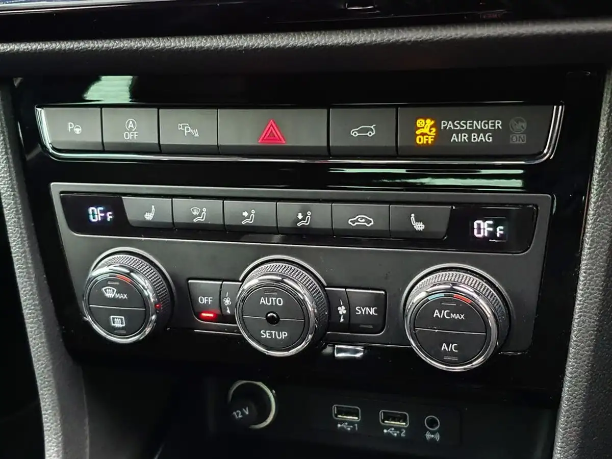 2020-seat-cupra-ateca-20-tsi-300ps-comfort-sound-pack-big-24