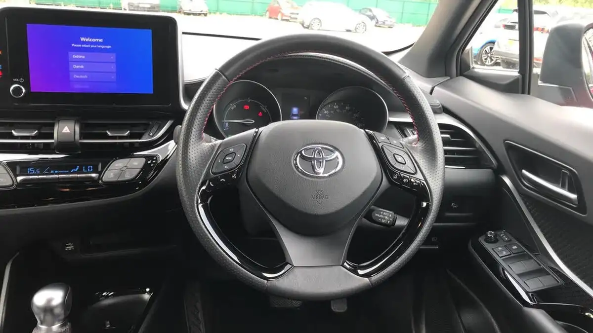 2022-toyota-c-hr-18-vvt-i-gr-sport-big-5