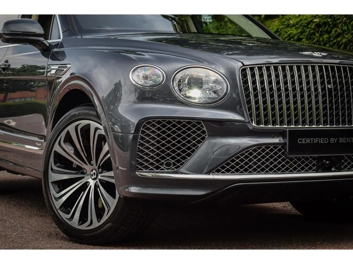 2025-bentley-bentayga-big-6