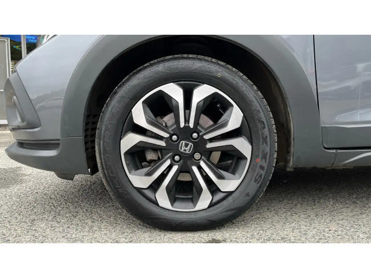 2020-honda-jazz-15-i-mmd-crosstar-ex-big-8
