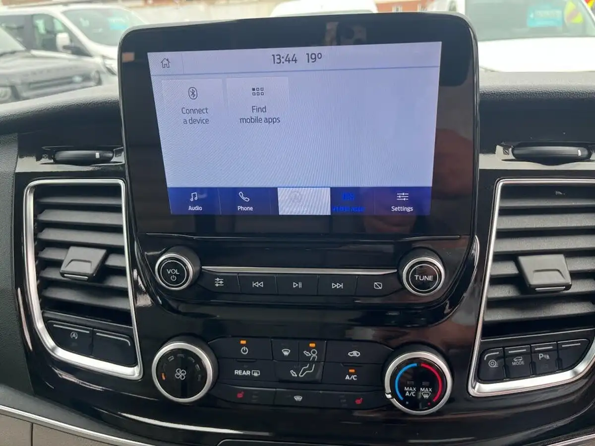 2021-ford-tourneo-custom-20tdci-320-l2-titanium-x-mhev-185pseu6dt-big-57