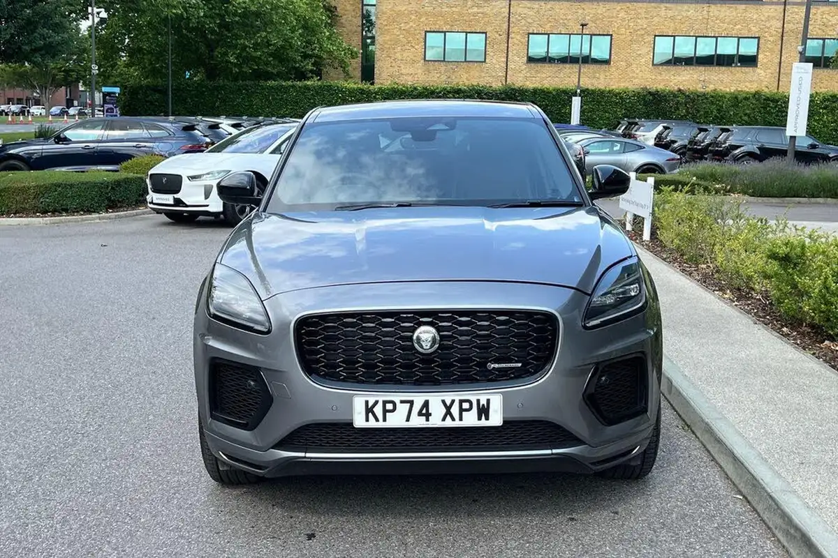 2024-jaguar-e-pace-20-d200-r-dynamic-se-black-big-16