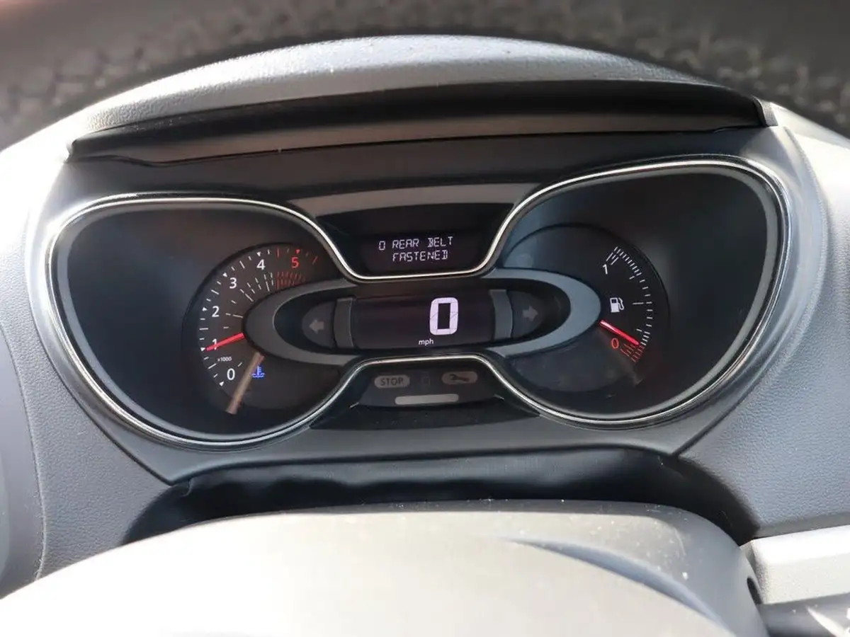 2019-renault-captur-15dci-gt-line-big-33
