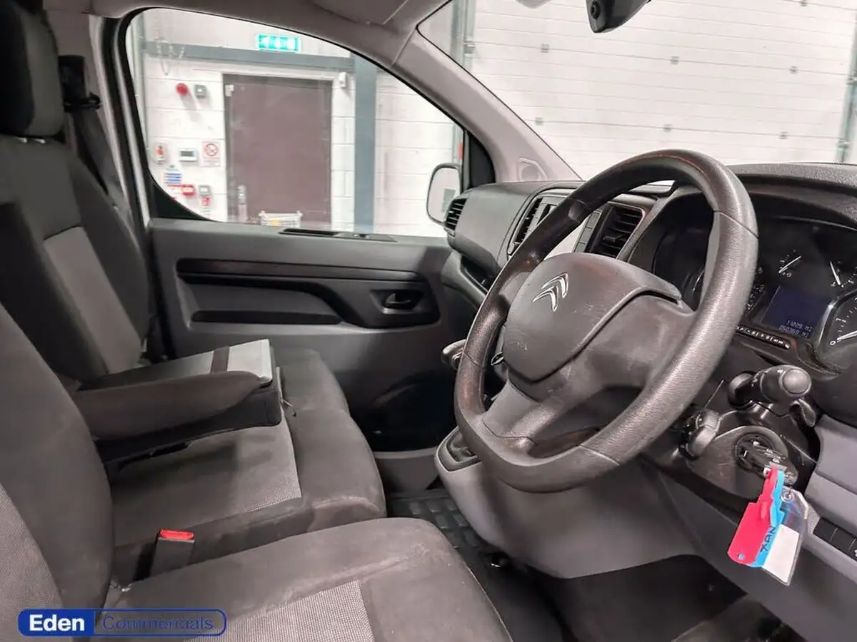 2022-citroen-dispatch-15bluehdi-enterprise-pro-m-1000-big-14