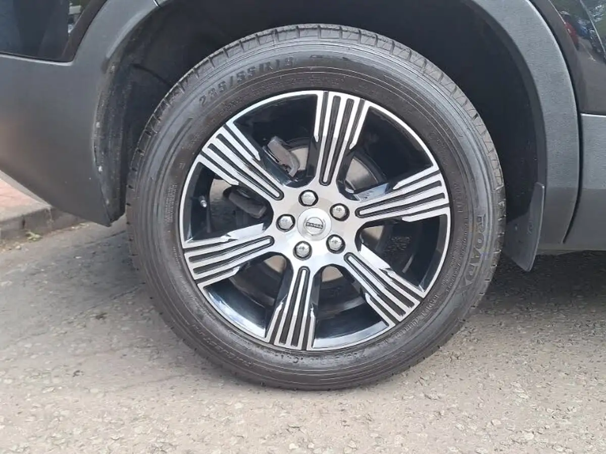 2021-volvo-xc40-15-t3-inscription-163bhp-geartronic-big-11