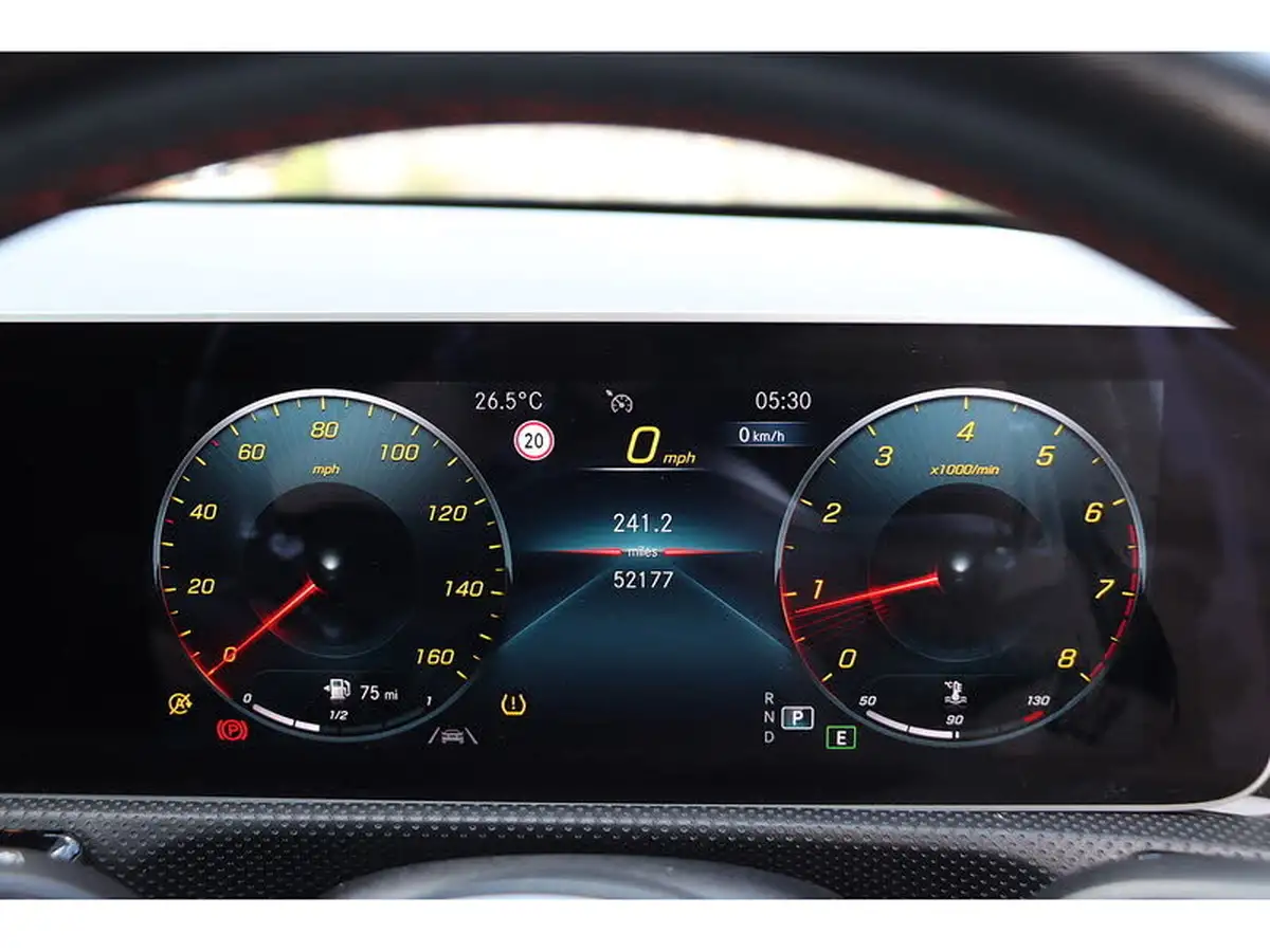 2019-mercedes-benz-a-class-13-a200-amg-line-premium-saloon-4d-7g-dct-big-43