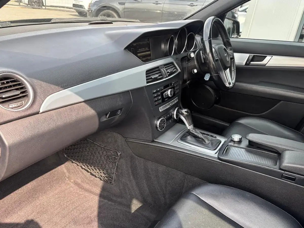 2012-mercedes-benz-c-class-30td-c350-cdi-amg-sport-m-pilot-30cdi-blue-f-saloon-4d-big-5