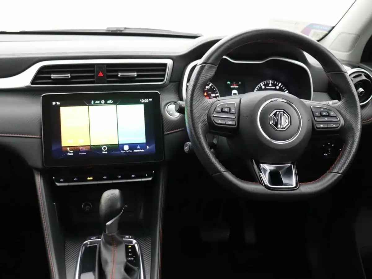 2022-mg-zs-suv-10t-gdi-excite-big-13