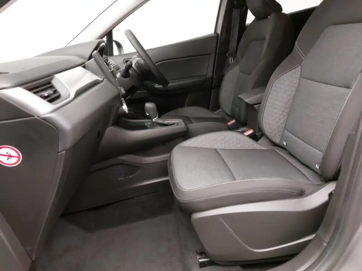 2022-renault-captur-13-tce-iconic-edition-edc-auto-big-4