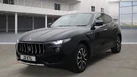 2017-maserati-levante-small-1