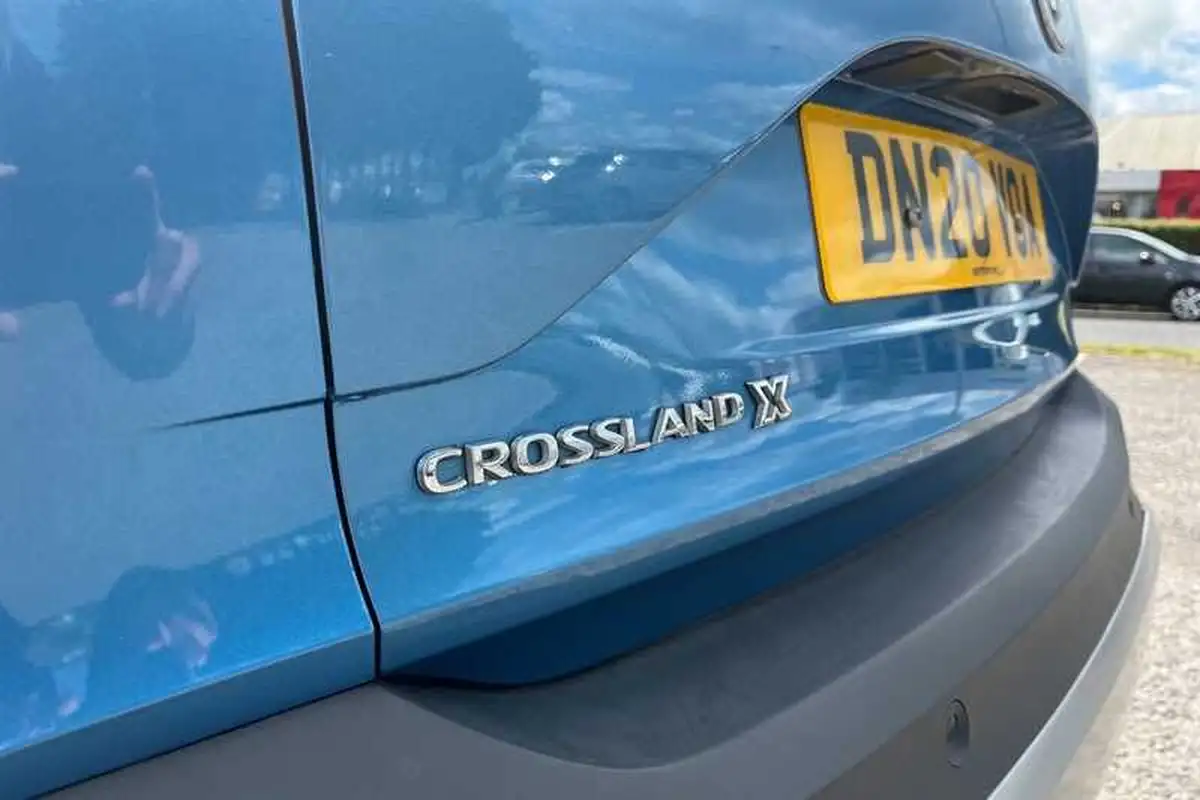 2020-vauxhall-crossland-x-12-elite-130ps-turbo-big-29