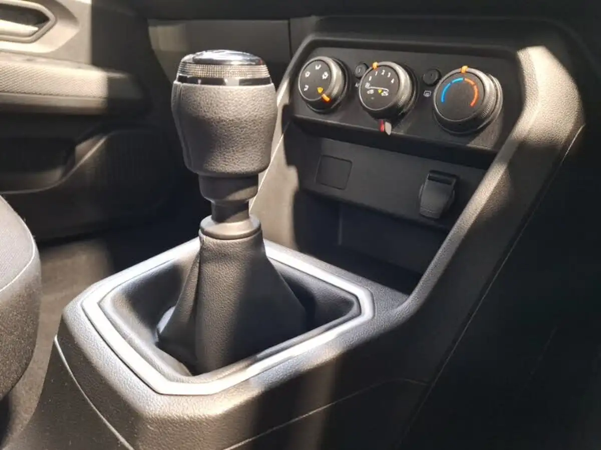 2024-dacia-sandero-stepway-10-tce-expression-90bhp-big-10